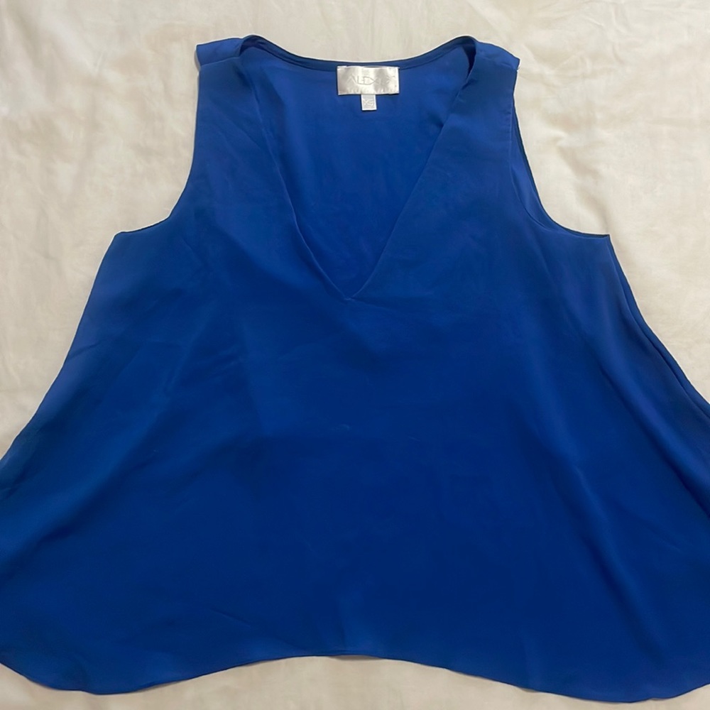 Alexis Symmetrical Blouse Like New ! Size XS
